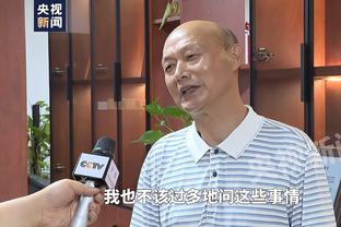 Đỗ Phong: Hồ Minh Hiên chịu áp lực rất lớn trong phòng thủ, chưa bao giờ vì bị thương mà cố ý vắng mặt.